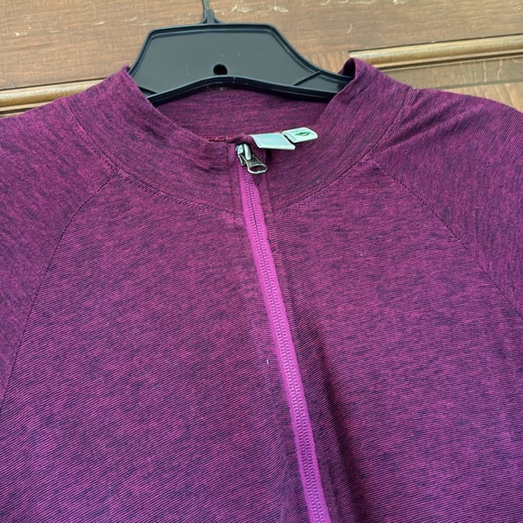 Fuschis Athletic Dress Size L - Picture 3 of 3